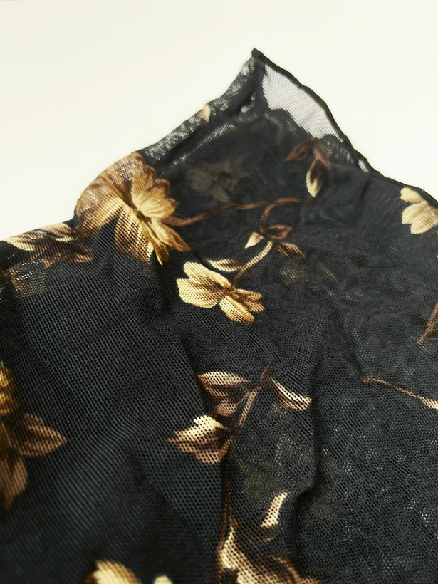مایو بیکینی دو تیکه مشکی ساحلی برند کاروِن CARVEN توری و دامنی